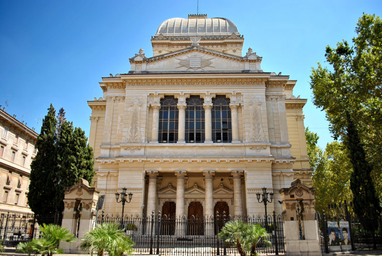 Tempio Maggiore di Roma, the largest synagogue in Rome completed in 1904